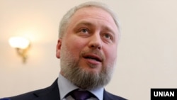 Новий голова Національного агентства з питань запобігання корупції Олександр Мангул під час позачергового засідання НАЗК, на якому обирали нового голову агентства, 28 березня 2018 року