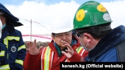 Акылбек Жапаров.