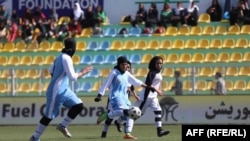 یکی از تیم های فوتبال دختران کابل که پس از تسلط طالبان به قدرت اجازه فعالیت نیافته است