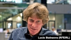 Брюс Панниер.