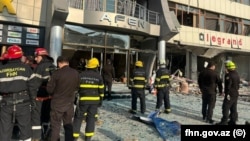 На месцы выбуху ў Баку
