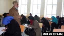 آرشیف، جریان اخذ امتحان کانکور در پوهنتون کابل. Feb 16 2014