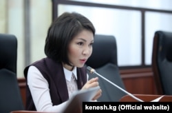 Эльвира Сурабалдиева.