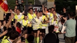 „Scopul nostru este să trezim Europa”. Studenții protestatari care au fugit din Serbia la Bruxelles