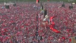 Голем собир на турската опозиција во Истанбул