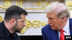 Президент Украины Владимир Зеленский и президент США Дональд Трамп в Белом доме, Вашингтон, 18 августа 2025 года