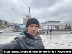 Хилюк у Києві, на майдані Незалежності