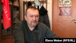 Житель Темиртау Игорь Пужихин, член инициативной группы работников бывшего ГАО «Кармет», получивших увечья на производстве и потерявших здоровье, подал иск на местные власти