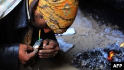 آرشیف/ یک از معتادین در ولایت هرات