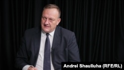 Руководство государственными операциями в условиях чрезвычайного положения будет осуществлять Министр внутренних дел Владислав Кондратович