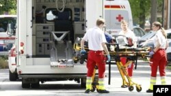 اتریش کې د خونړي برید وروسته شېبې 