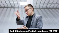 За словами Сергія Стерненка, суд не підтримав аргумент прокурорів про те, що він нібито може знищити речі та документи, пов’язані зі справою