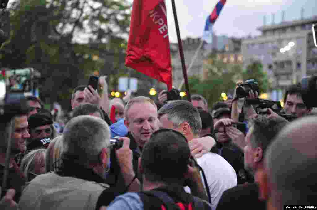 Драган Џилас, еден од опозициските лидери на протестот