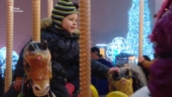 Як Різдво на Софійській площі у Києві гуляли – відео