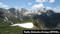 Илустрација. Шар Планина во Тетово. 