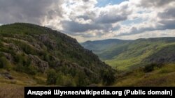 Хребет Крыктытау. Фото: wikipedia.org/Андрей Шуняев