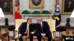Premierul ungar Viktor Orban primit la Casa Albă de președintele republican Donald Trump, Washington, 13 mai 2019. 