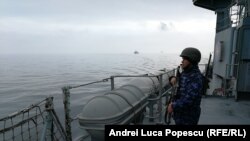 România alocă 2% din PIB Apărării, dar marile achiziții de echipament vin peste câțiva ani sau sunt blocate.