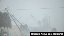 "Милтон" бороонунун кесепети. Форт-Майерс. 9-октябрь, 2024-жыл.