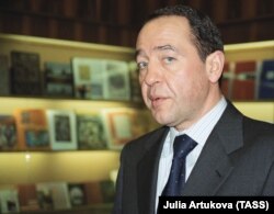 Михайло Лесін