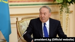 Казакстан президенти Нурсултан Назарбаев.