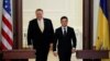 Держсекретар США Майк Помпео (ліворуч) та президент України Володимир Зеленський, Київ, 31 січня 20120 року