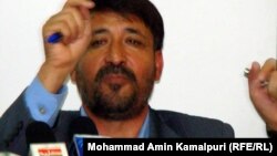 د افغانستان د مدني ټولو د مجتمع رییس عزیز رفعيي