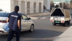 Diňle: Häkimiýetler suw üpjünçiligindäki bökdençlige nägilelik bildirýän raýatlaryň sanawyny polisiýa tabşyrýar