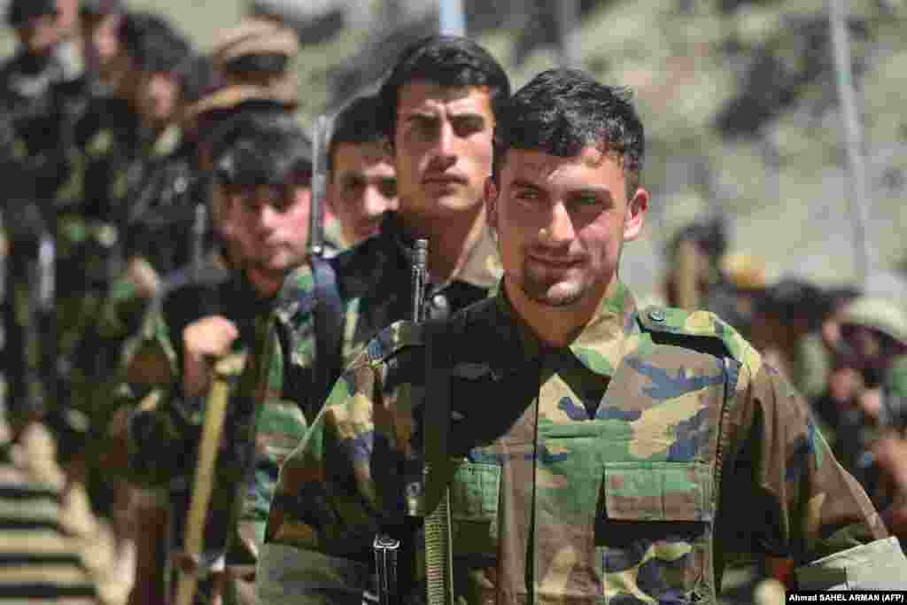 &quot;Talybana&quot; garşy güýçler Panjşir welaýatynyň Dara etrabynyň Abdullah Khil sebitinde türgenleşýärler. 24-nji awgust