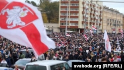 For 11th Week In A Row, Thousands March In Minsk To Protest Lukashenka