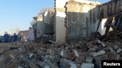 د مارچ په پیل کې د بنو پر چاوڼۍ په موټر بمي ځانمرګو حملو کې ودانۍ ړنګې شوې او ګڼو ولسي وګړو ته مرګژوبله واوښته. 