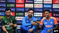 کاپیتان تیم کریکت پاکستان سلمان آغا (چپ)، کاپیتان تیم افغانستان راشد خان (در میان) و کاپیتان تیم هند سوریا کومار یاداو در یک نشست خبری «جام آسیای ۲۰۲۵» در ورزشگاه بین‌المللی کریکت دبی، به تاریخ ۹ سپتمبر ۲۰۲۵ حضور یافتند.