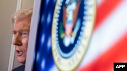 Ранее Дональд Трамп объявил о 50-процентных пошлинах на канадские сталь и алюминий в ответ на введенный в Онтарио 25-процентный налог на поставляемую в США электроэнергию