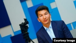 Адыл Акжол уулу.