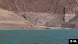 وضعیت مخزن سد امیرکبیر در صبح شنبه ۴ مرداد؛ رد تراز سال‌های گذشته در تصویر دیده می‌شود