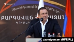 Մեծահարուստ գործարար, ԲՀԿ առաջնորդ Գագիկ Ծառուկյան, արխիվ