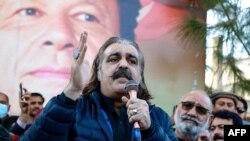 علی امین گنداپور، وزیر اعلی ایالت خیبر پختونخوا، تصویر از آرشیف 