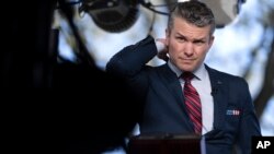 Американскиот секретар за одбрана Пет Хегсет 