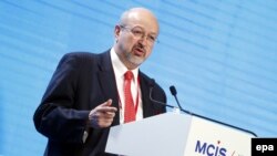 ÝHHG-niň milli azlyklar boýunça baş komissarynyň wekili Lamberto Zannier 