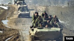 Оьрсийчоьнан эскархой бу Нохчийчохь. 2000 шеран чиллан-бутт