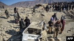 د پکتیا ولایت په برمل ولسوالۍ کې د پاکستان په هوايي برید کې لګېدلی موټر