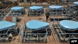 Кумтөр кени.