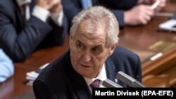 Президент Чехії Мілош Земан 10 жовтня 2017 року під час виступу в Парламентській асамблеї Ради Європи сказав, що вважає анексію Криму Росією «завершеною справою», і запропонував вирішити кримське питання за допомогою компенсацій Україні