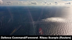 «Потрібно дати завершити ці розслідування, і лише тоді ми повинні дивитися на те, які подальші дії можуть або не можуть бути доцільними»