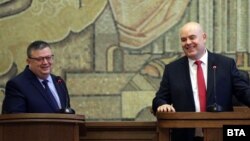 Бившият главен прокурор Сотир Цацаров и неговият наследник Иван Гешев