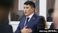 Болот Баетов.