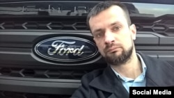 Журналіст Генадзь Мажэйка