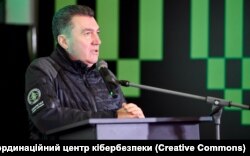 Секретар РНБО України Олексій Данілов під час виступу на Національному оборонному хакатоні 2022. Київ, 24 листопада 2022 року