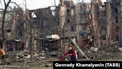 Нохчийчоь, Соьлжа-ГIала. Минометан артиллерин тохарш диначул тIаьхь Ленинан урамехь долу цIа, 1995-гIа шо