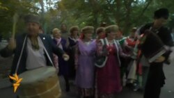 Кырымда "Түгәрәк уен" татар фольклор фестивале ачылды